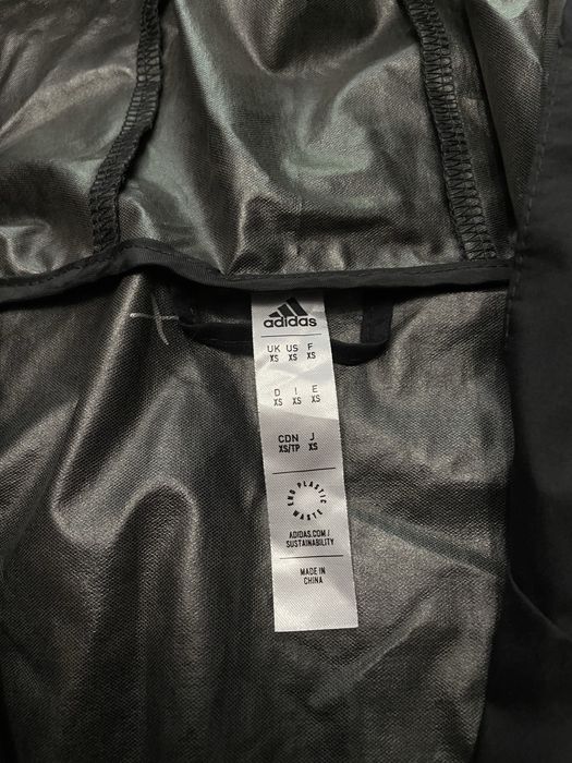 Чоловіча куртка вітровка Adidas