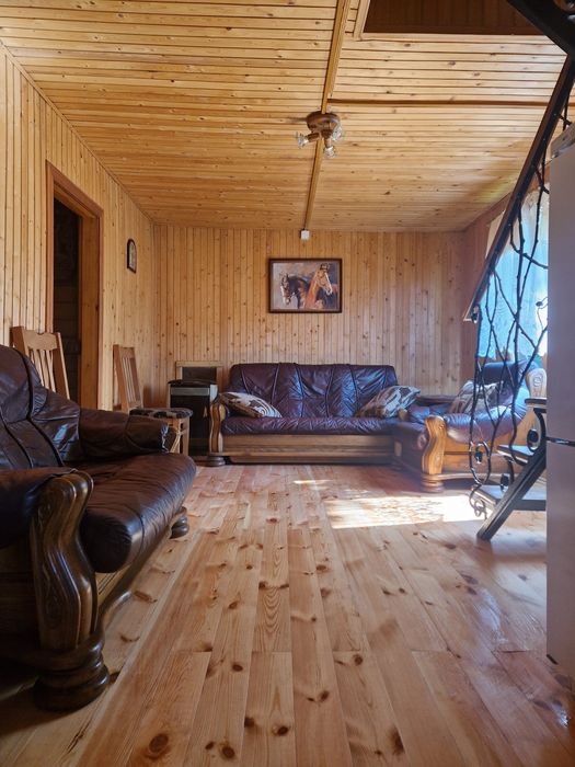 Подобова оренда котеджу у с.Майда