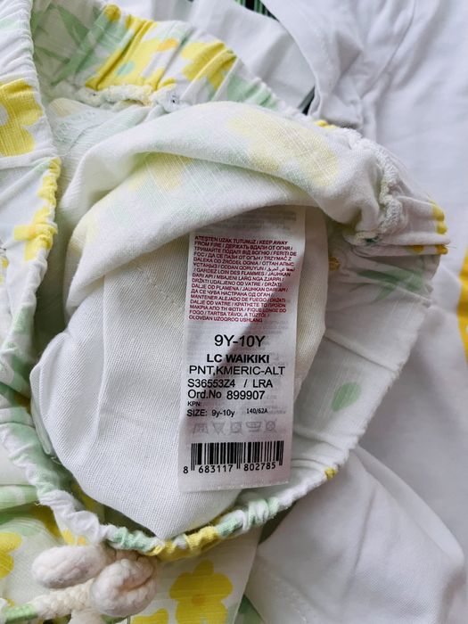 Костюм для дівчинки