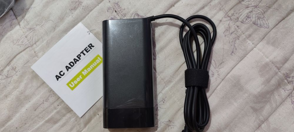 Adaptador  150W (19.5V - 7.7A) – NOVO