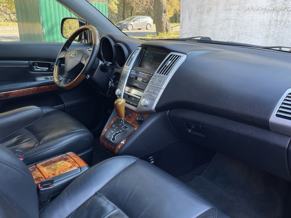Продам Lexus rx 350
