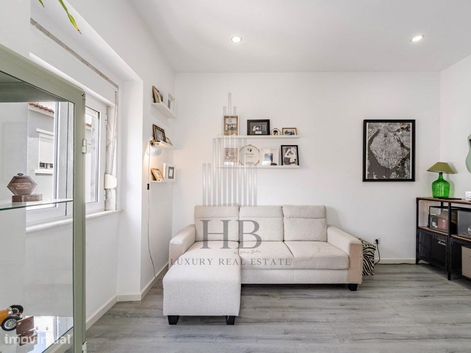 Apartamento T2+1 em Queluz