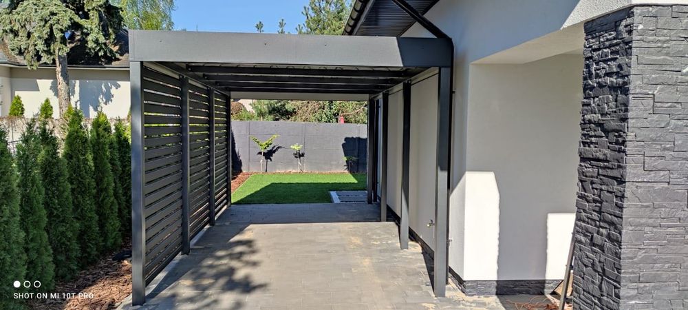 Nowoczesna wiata garażowa, carport, wiata samochodowa