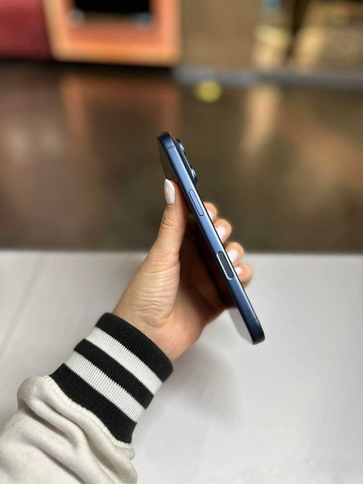 HIT/iPhone 17 Pro 256 GB Deep Blue esim/Gwatrancja 24msc/WARSZAWA