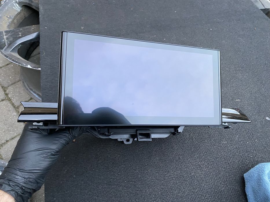 Монітор сенсорний інформаційний дисплей audi a4 s4 a5 s5 b9 f5 8w rest