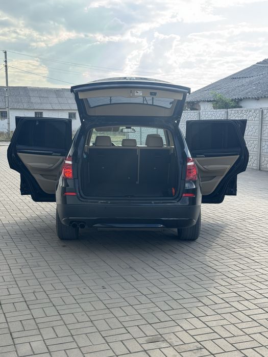 Автомобіль Bmw x3 f25