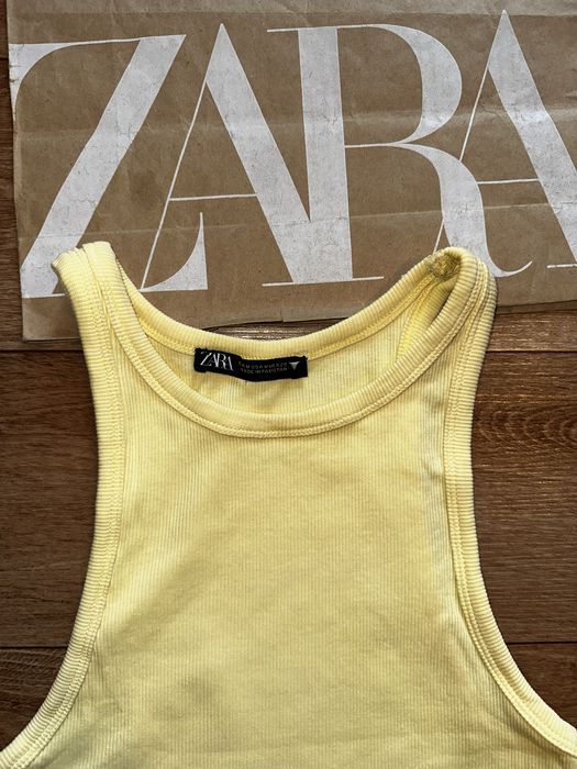 Zara оригинальная майка в рубчик !