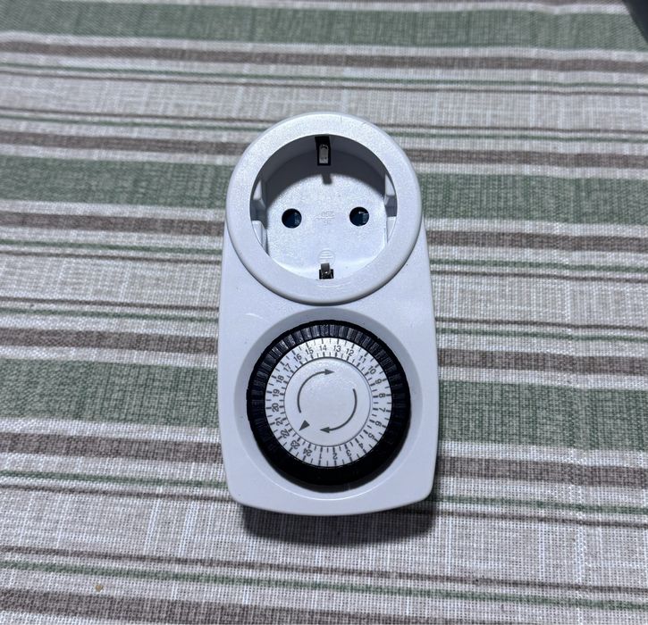 AUCHAN Timer Socket64297935802241120