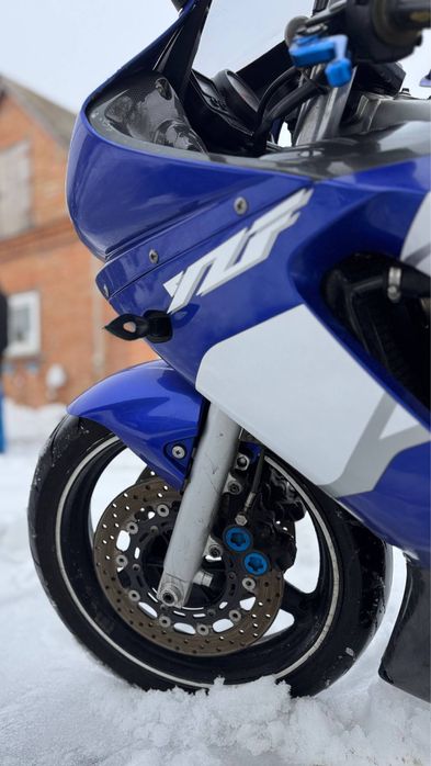 Yamaha r6 свіжопригнана (r1 gsxr hornet fazer fz6 suzuki honda cbr)