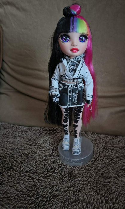 Rainbow High Jett Dawson