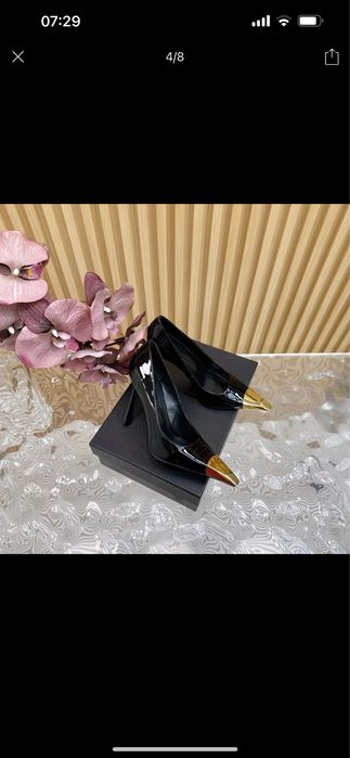 Нові модні туфлі