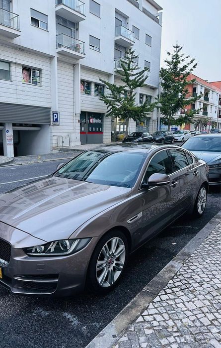 Jaguar XE 2.0 Diesel 2016 | 56.000 km | Pele | Teto de vidro elétrico