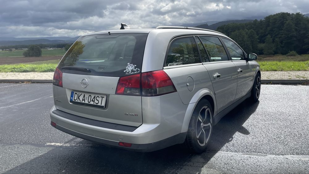 Opel Vectra C Kombi 2.2 benzyna