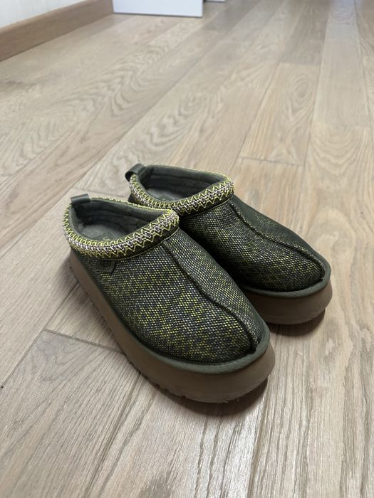 UGG Maxi Tasman Slippers