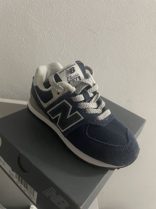 New balance criança