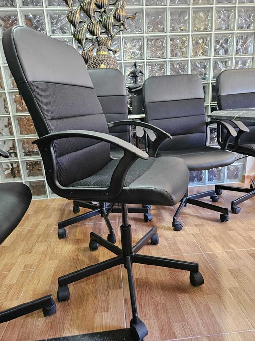 RENBERGET Cadeira Ikea giratória