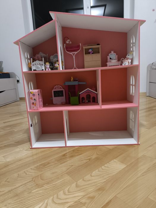 Будинок для ляльок  (можливий торг)