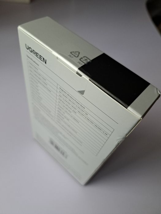 Ugreen qi2.2 25w MagFlow 10000mah павербанк Power bank