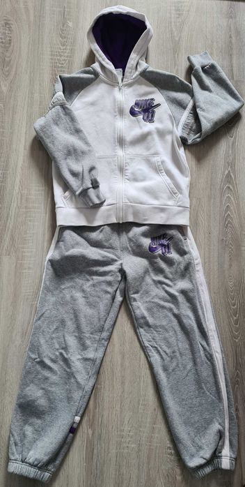 Dres nike dla dziewczynki