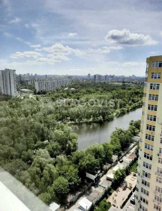 Продаж 1-к квартири 52 м. ЖК Паркові озера, М.Дарниця, парк Перемога