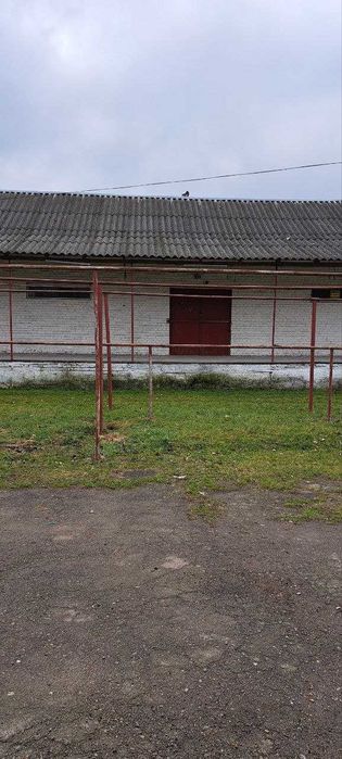 Автомийка, склад з рампою, сховище