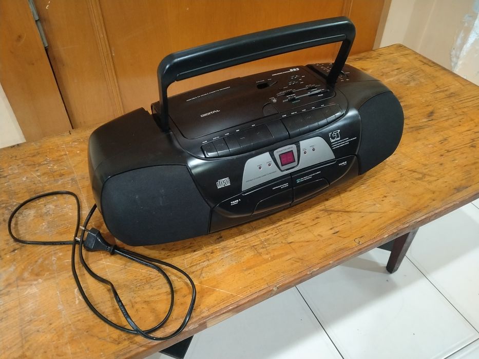 Магнитофон  General Technic GT 6575 под ремонт на запчасти