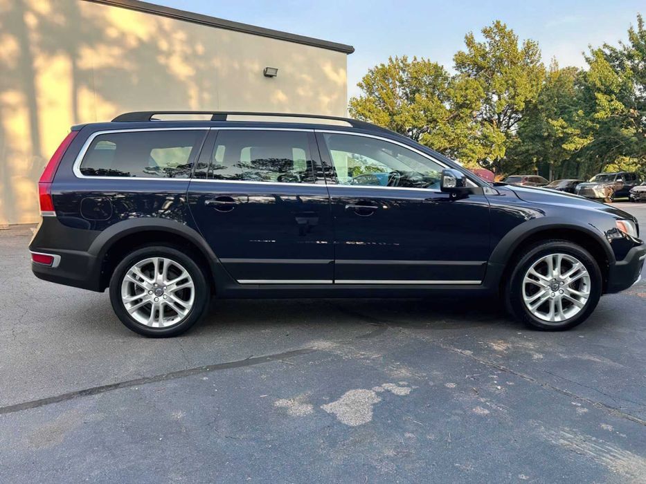 Volvo XC70 T5 Premier      2016