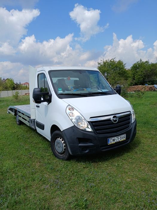 Autolaweta Pomoc drogowa holowanie laweta