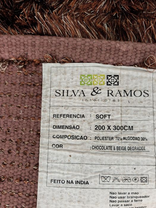 2 Carpetes 200x300 e 240x170