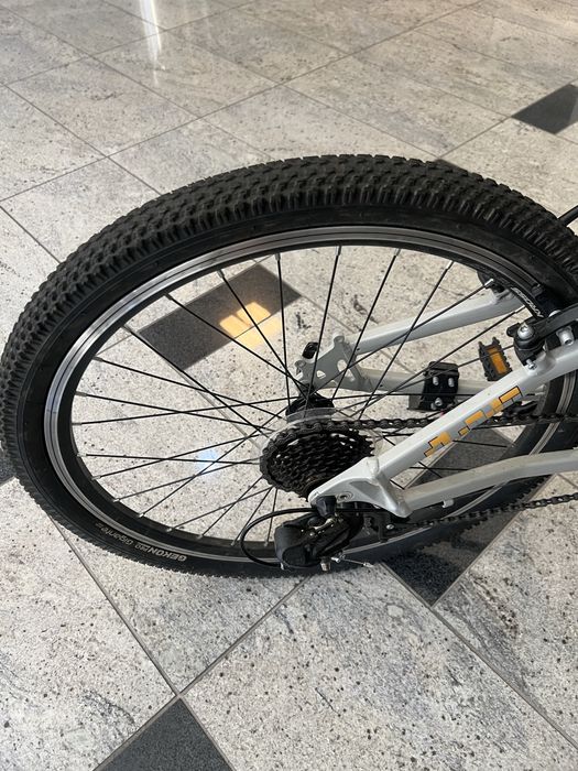 Rower młodzieżowy KROSS Dust JR 1.0 M
