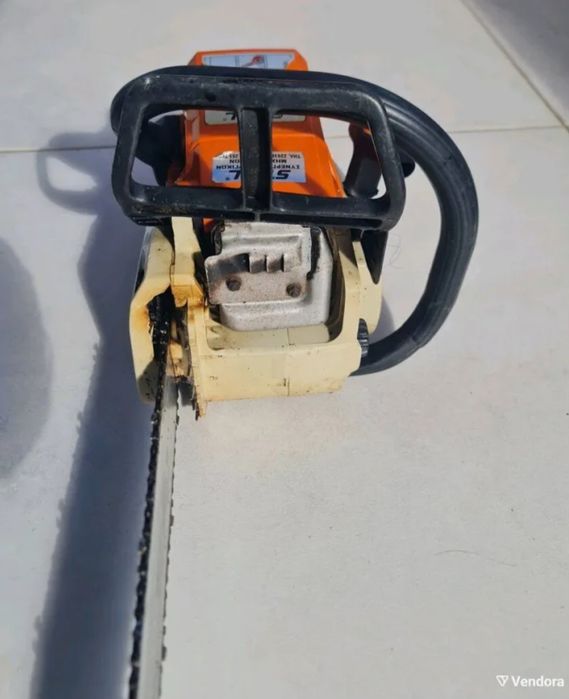 Vendo ou troco motosserra stihl 023