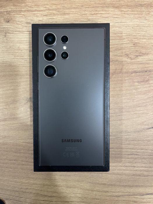 Samsung Galaxy s24 ultra titanium black 12/512