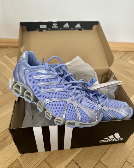 adidas Originals MEGA GHOSTRIDE W