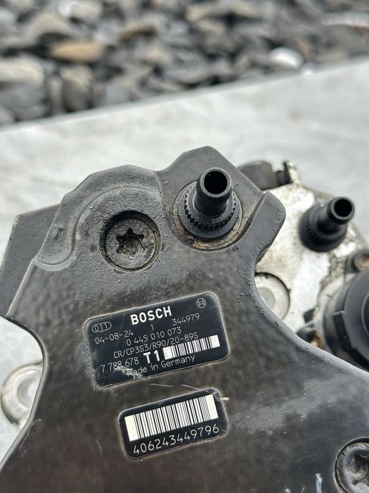 BMW E60 / E61 E46 ТНВД М57N паливний насос виского тиску з датчиком 57