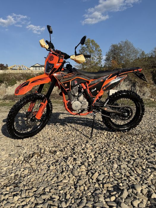 Продам мотоцикм Geon terax 250