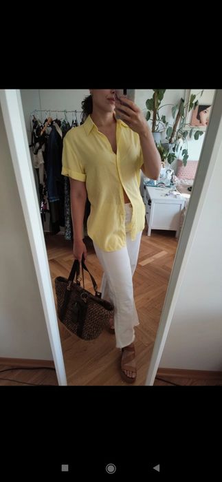 Dłuższa kanarkowa koszula z krótkim odwijanym rękawem 100% wiskoza