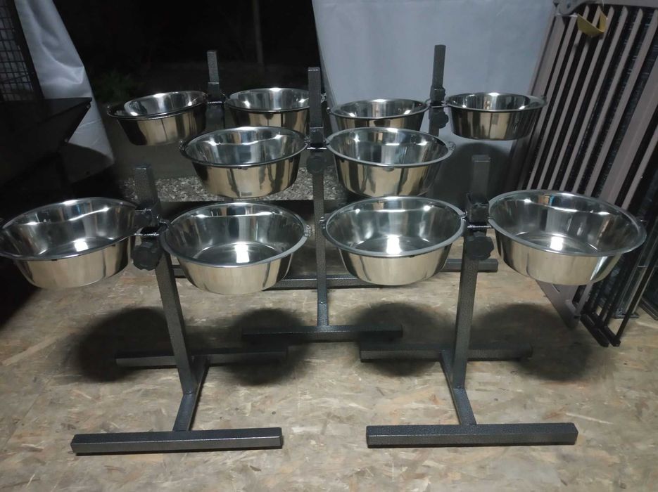 Komplet 2  misek ze stali nierdzewnej dla psów 1,8 L + stojak