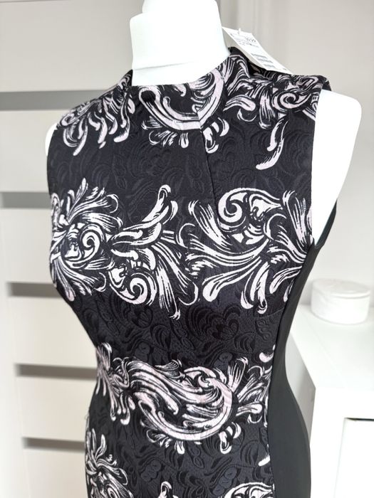 Sukienka strukturalna 3d biurowa wizytowa elegancja H&M nowa 36