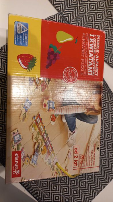 Ukladanka drewniana pociąg klocki owoce warzywa kwiaty Elefun