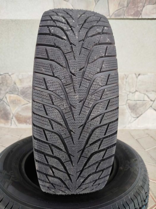 Шини 215/65R16	Hankook 	W636 | нові зимові 4шт