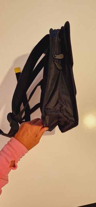 Jump from paper mochila 3D