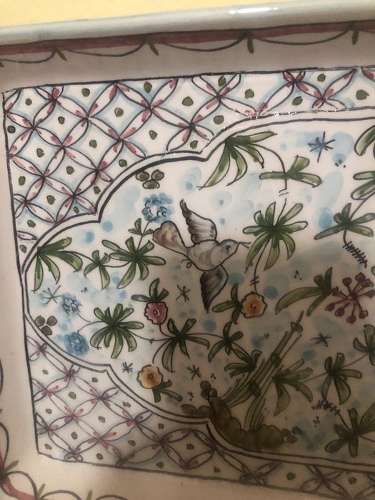 Tabuleiro antigo pintado à mão