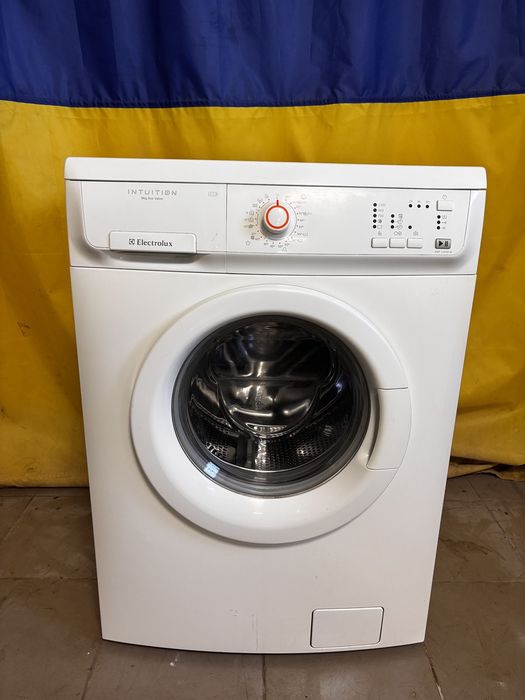 Стиральная машина Электролюкс EWF-12040W
