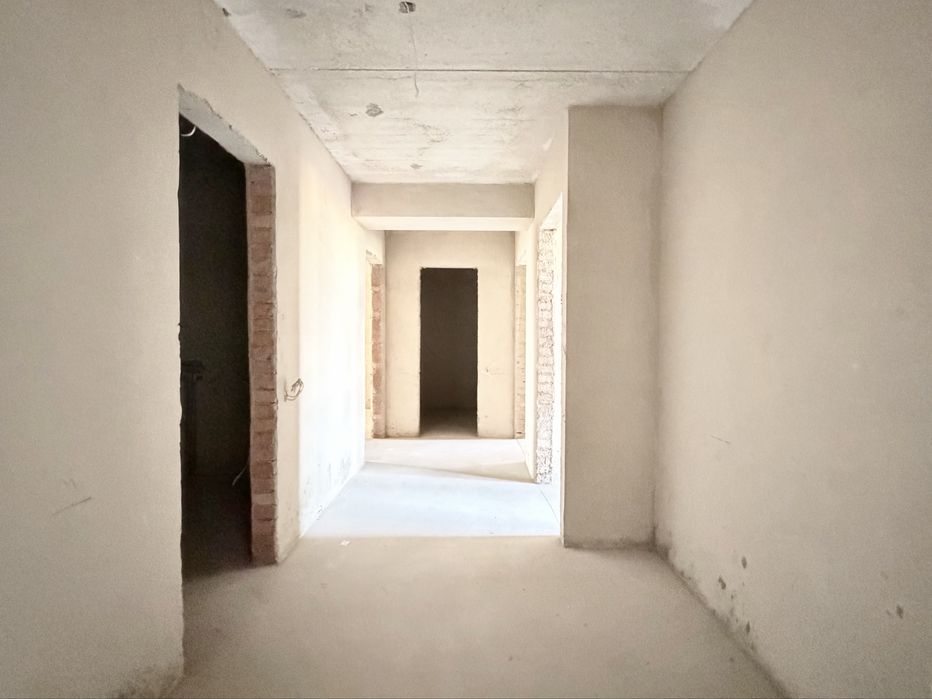 Продаж  3-кімнатної квартири в ЖК «Перший квартал» (с. Липини)