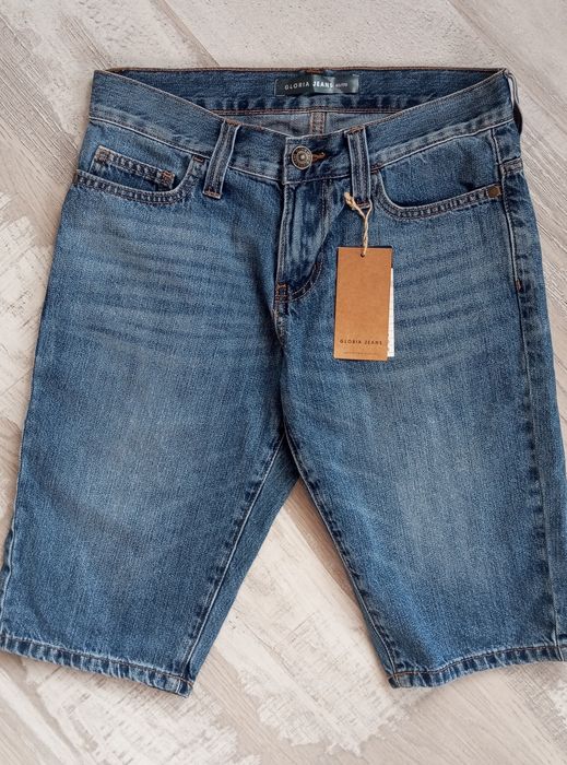 Продам мужские джинсовые шорты