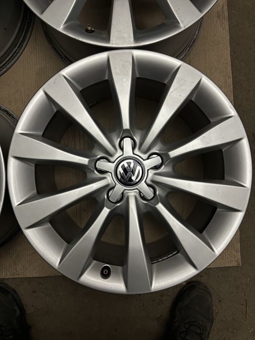 Диски R17 5x112/8J/ET39 VW/Audi/Skoda/Seat/