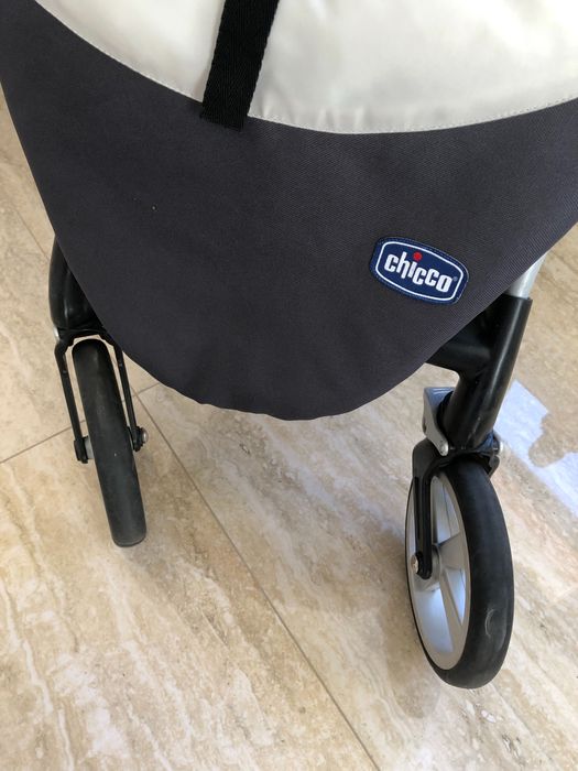Wózek dziecięcy marki Chico