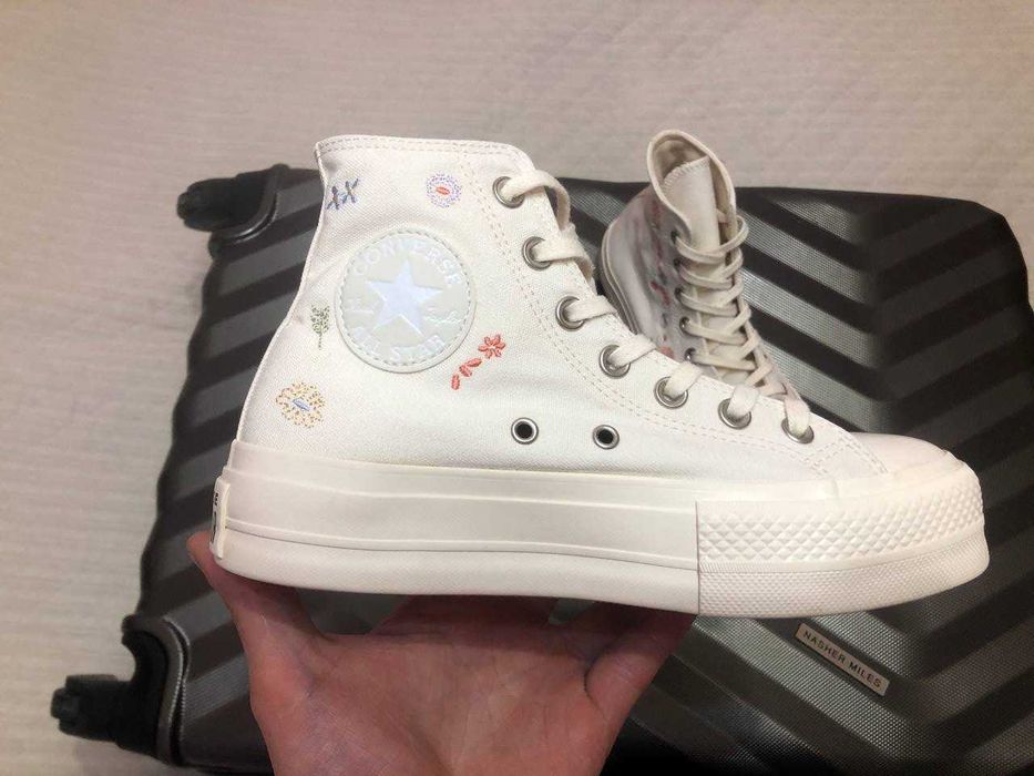 Converse Chuck Taylor All Star Lift Things To Grow Platform High Top