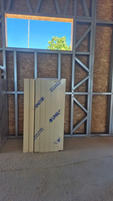 Placas de PIR UNILIN UTHERM ROOF L 80mm e 40mm (Sobras de Obra)