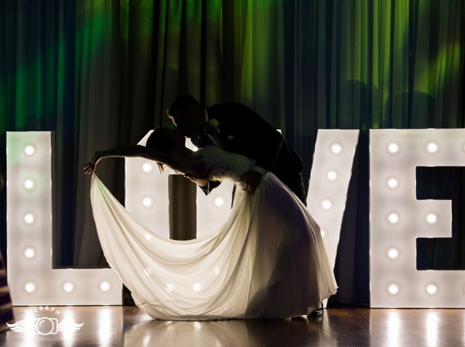 Suknia ślubna Gala Belize. Stan idealny.